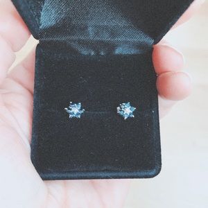 14k white gold earrings